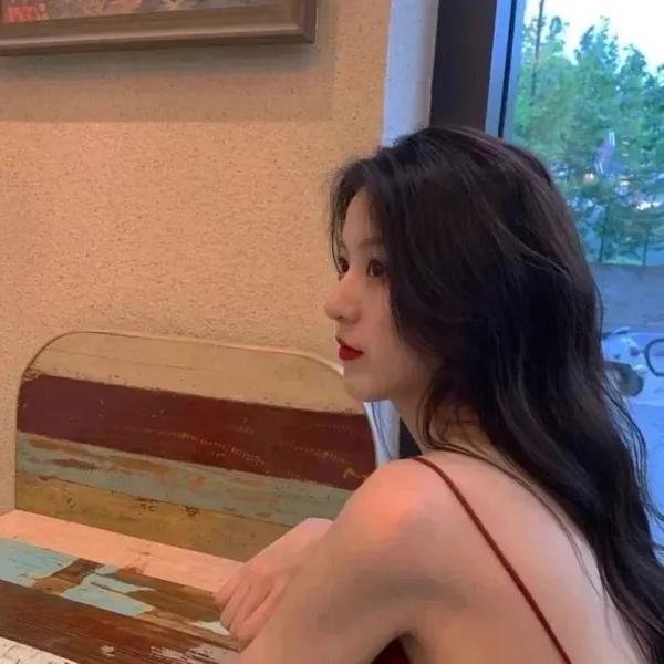 晚上好,我们是朝山家。